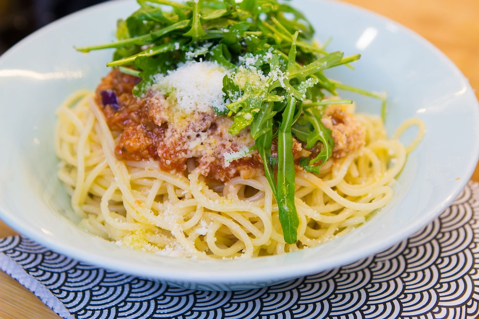 Spagečiai su tunu ir pomidorais