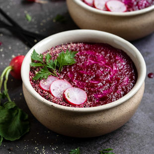 Atrask augalinį: trinta burokėlių sriuba (Receptas)