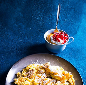 Saldus omletas puodelyje (Receptas)