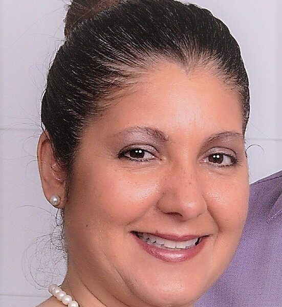 denise-fuentes-551x600.jpg