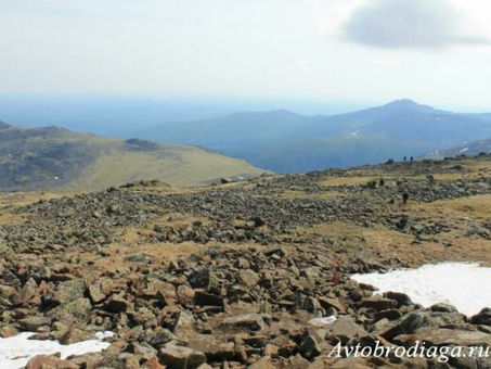 खान ढह जाने से एक श्रमिक की मौत, नगर फोर्ट थाने का घेराव