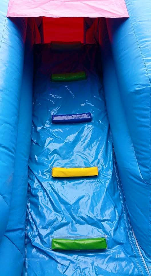 Thumbnail: Princess inflatable jumping castle combo slide 