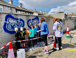 Engaging community in art