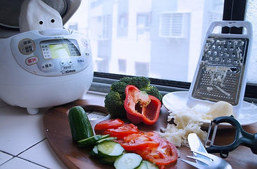 97994596_1344219762443156_77059504360914