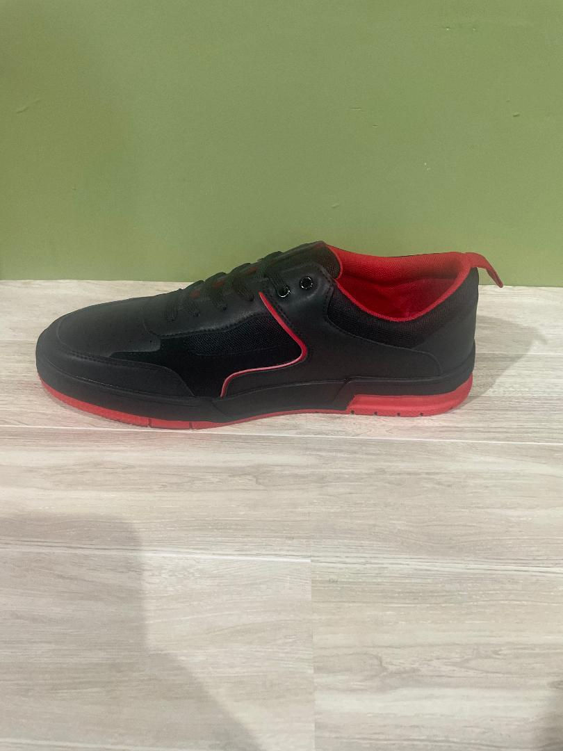 Thumbnail: Barabas shoes casual sneakers black/red trim oxford
