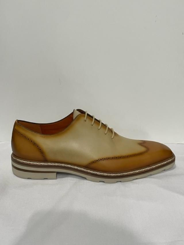 Thumbnail: Mezlan shoes casual tan/bone oxford leather calf wingtip