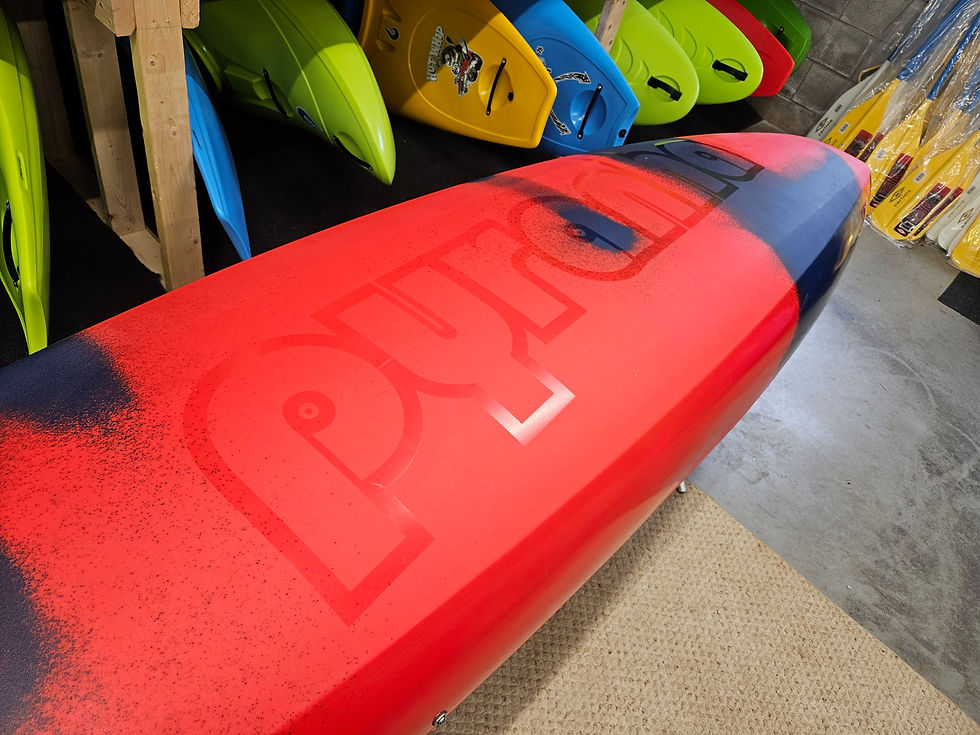 Thumbnail: Pyranha 12R 