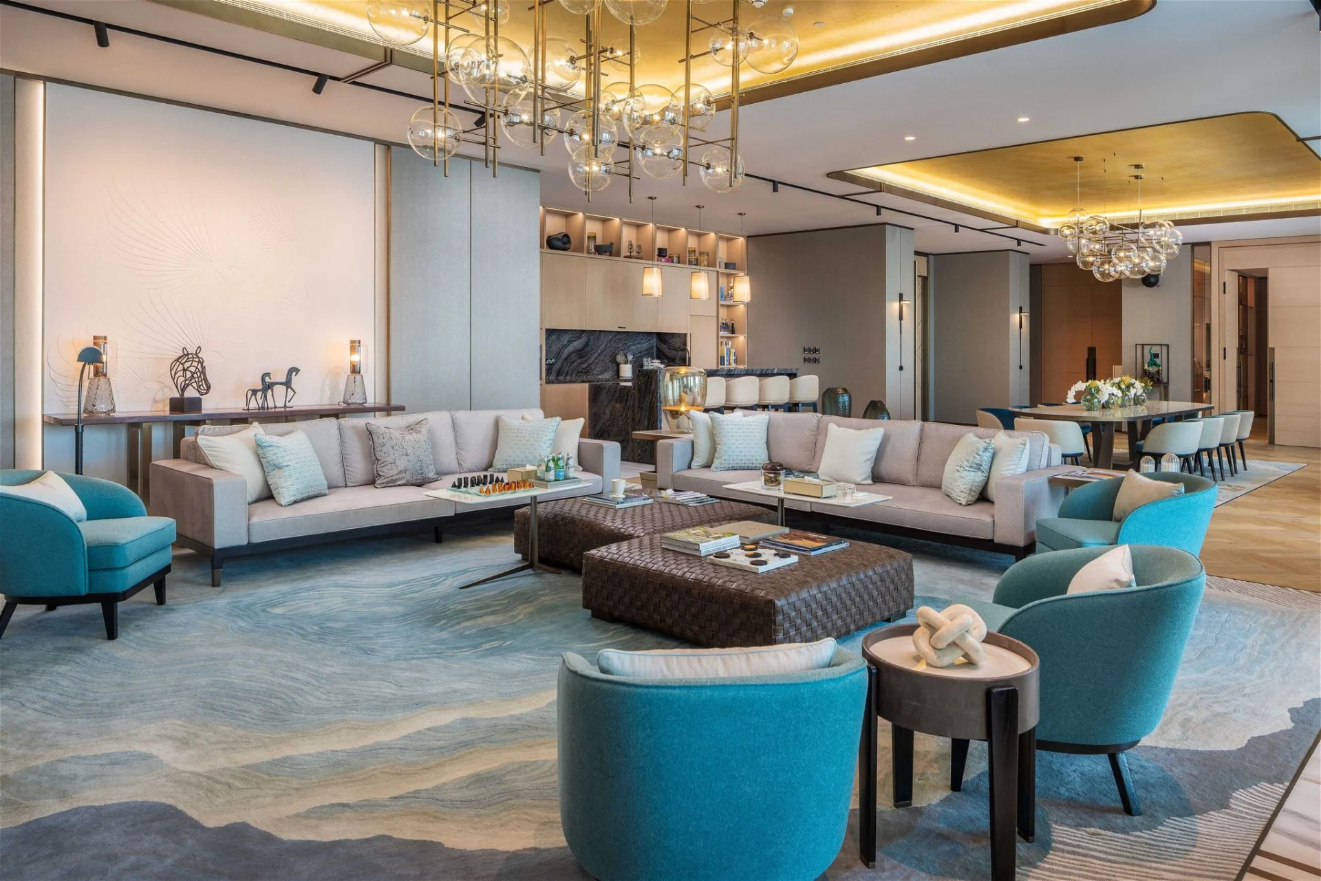 Penthouse Suite