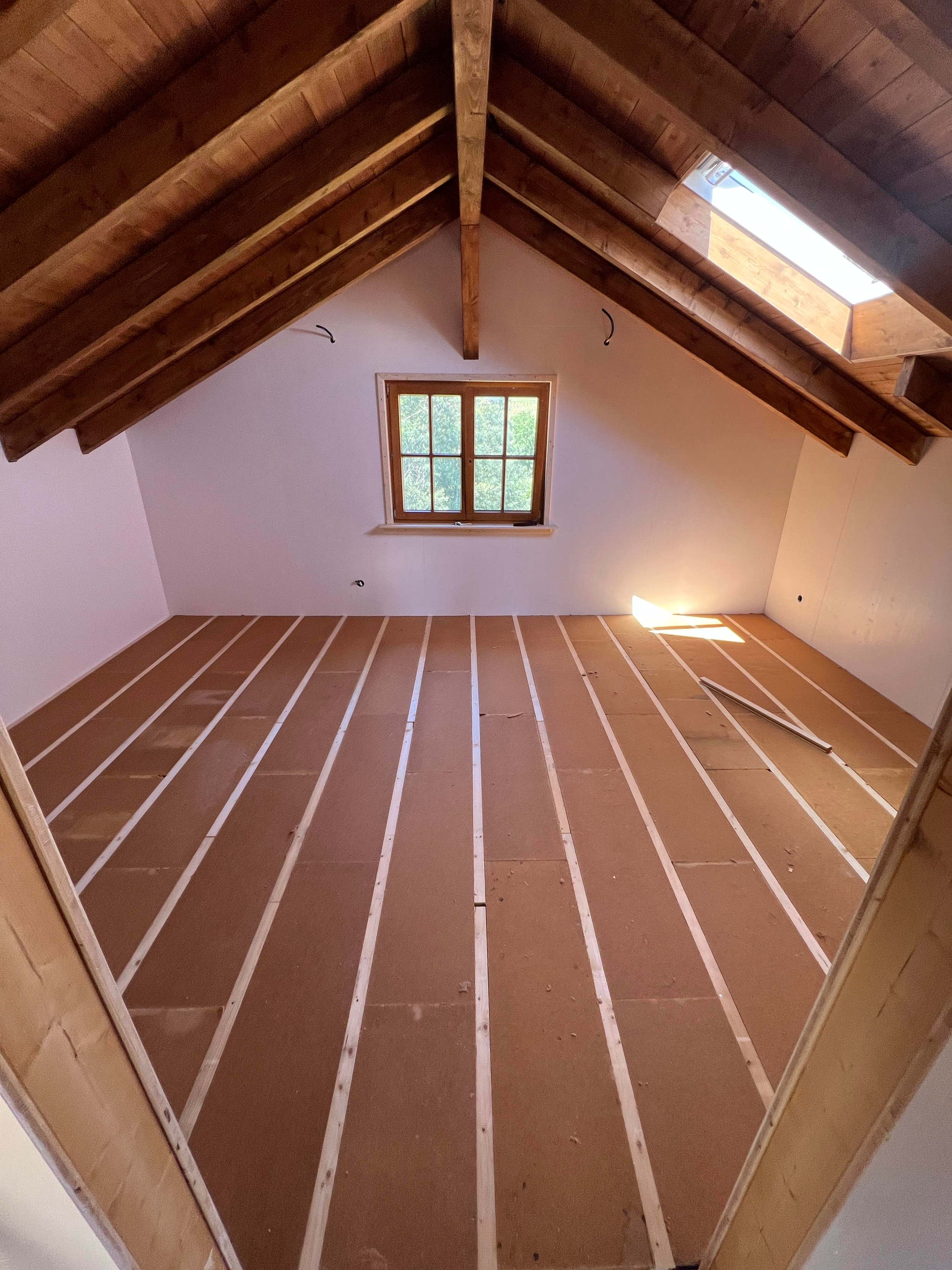 View of An Inside Look at Off-Grid Homes That Are Architectural ... - RTF