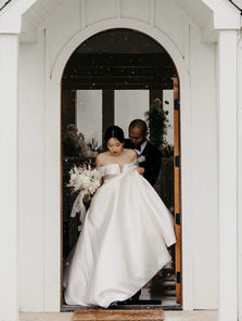 Dallas Dream: A Modern Monochrome Wedding Tale of Nature's Tranquility and Love's Resilience