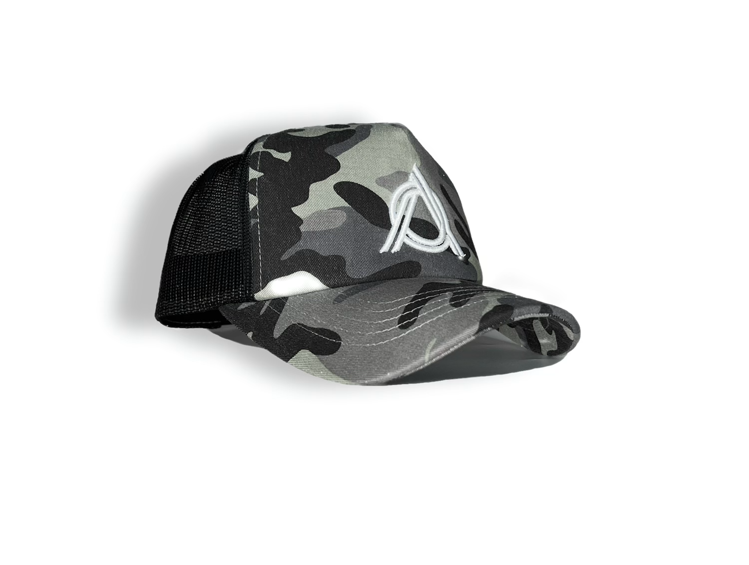 Icon Trucker Cap | Camo \u0026 White | Orvar 