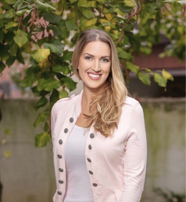 Autorenbild: Mihaela Perunovic