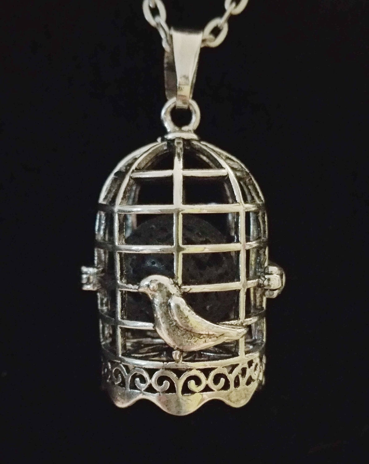 Birdcage Aromatherapy Necklace