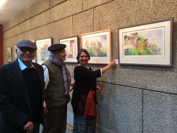 2014-Anu Luther & Tom of USA buying at India Habitat Centre Delhi.jpeg