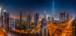 Sheikh_Zayed_crossroad_night_2