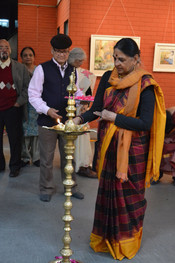 2014-Jaya Jaitly-President Dastakar Committee lghting the lamp, India Habitat Delhi.jpeg