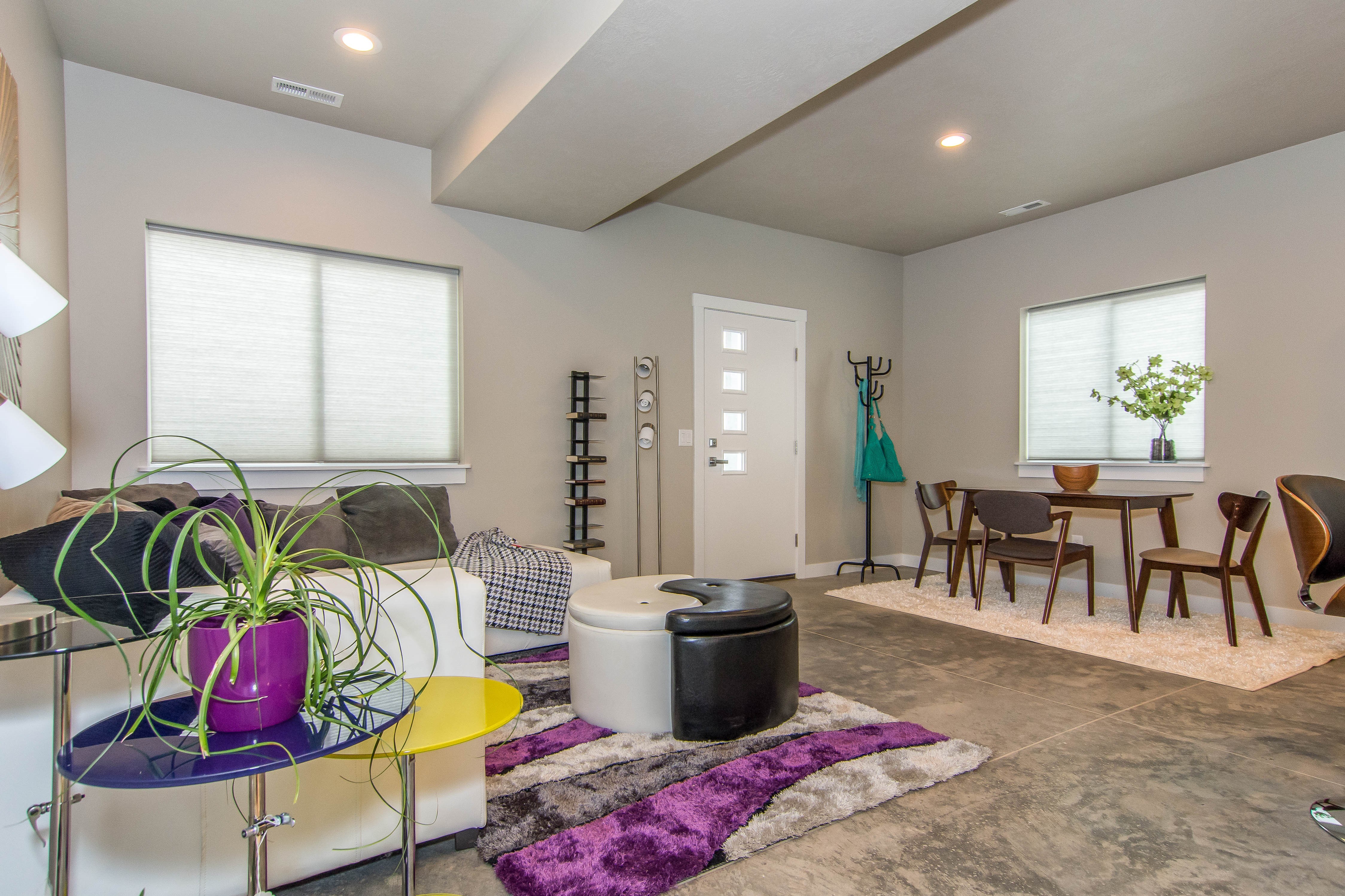006_Living Room.jpg