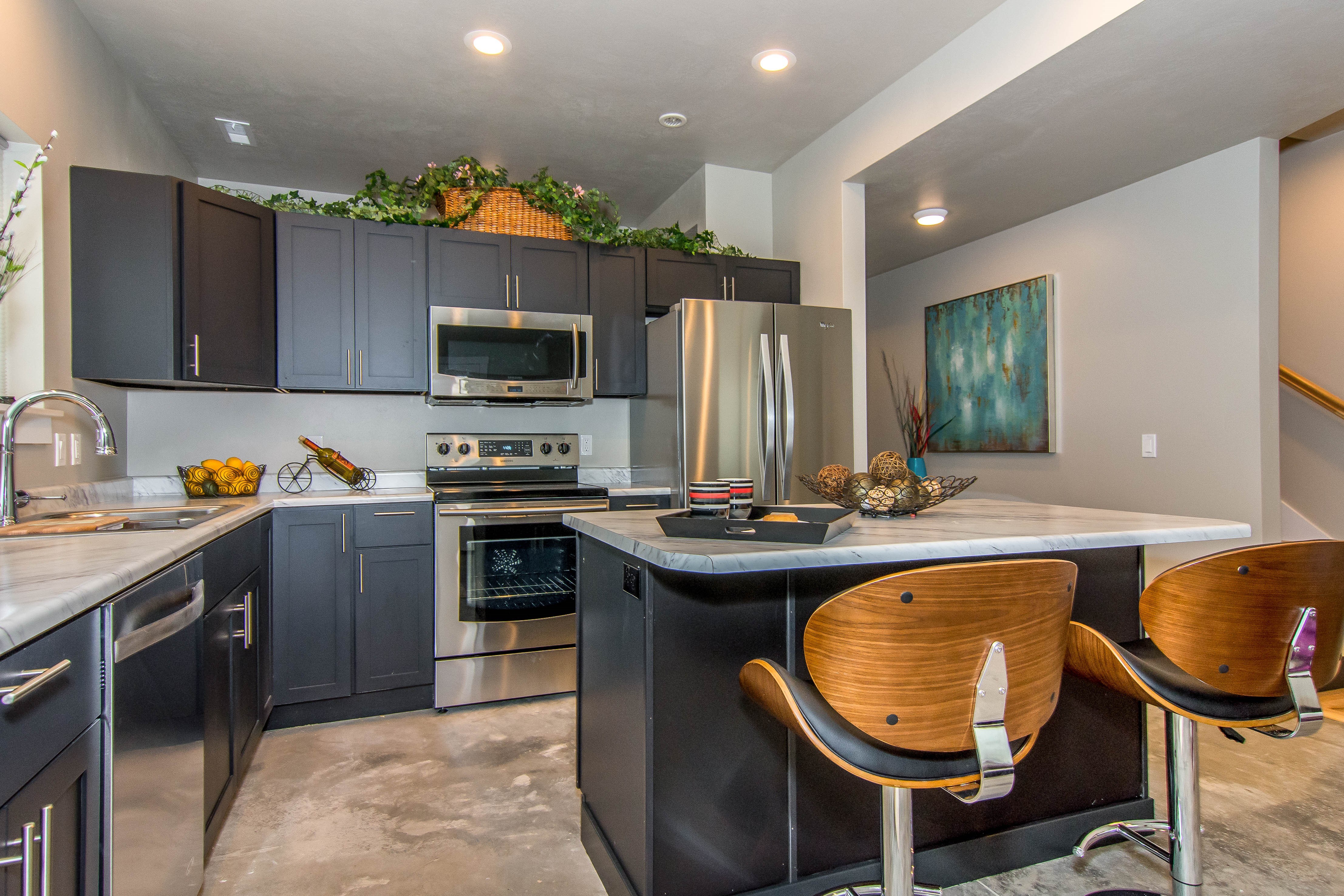 010_Kitchen.jpg