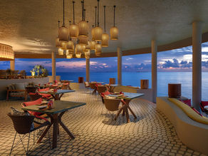 Dining at Six Senses Kanuhura