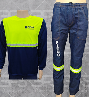 Com bolso traseiro, e bolso cargo com lapela e velcro.png