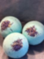 Thumbnail: Handmade Blue Peppermint Bath Bomb  With Cornflower Petals – Medium