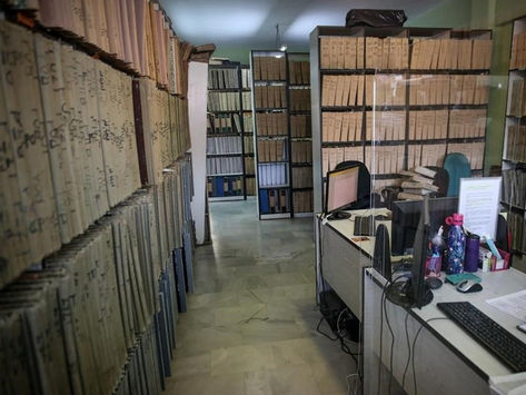 Από τις πολεοδομίες μέχρι τα Τέμπη και τις υποκλοπές, το πρόβλημα δεν είναι μόνο τα πρόσωπα. Είναι η αδυναμία του πολιτικού συστήματος να αλλάξει ουσιαστικά τον τρόπο λειτουργίας του κράτους.