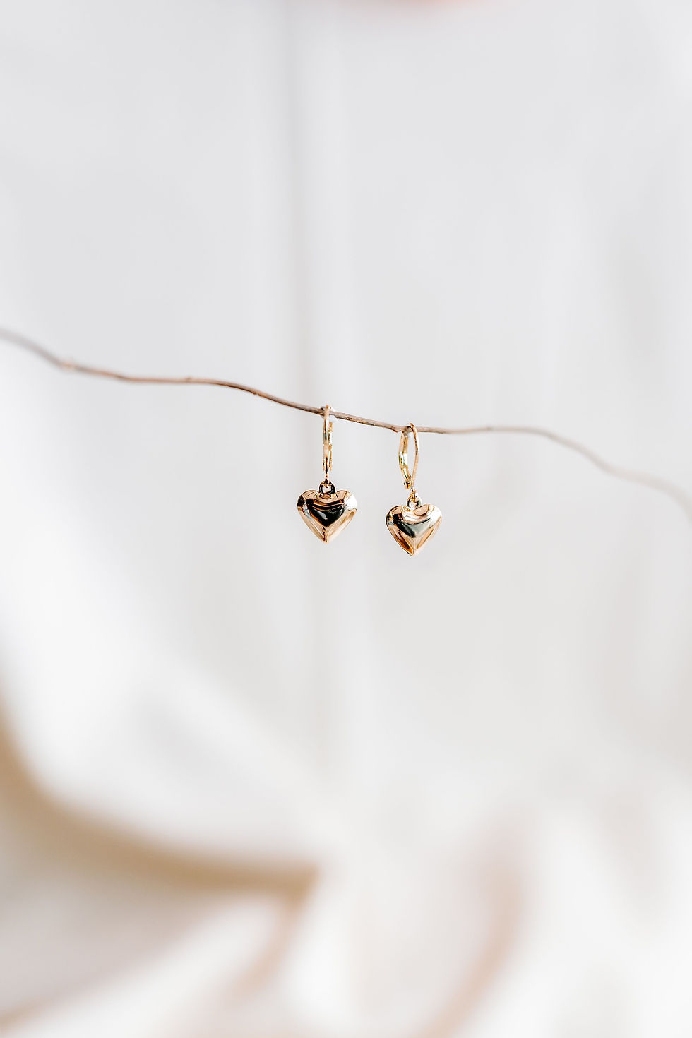 Tinsley Heart Valentine Earrings (Gold).jpeg