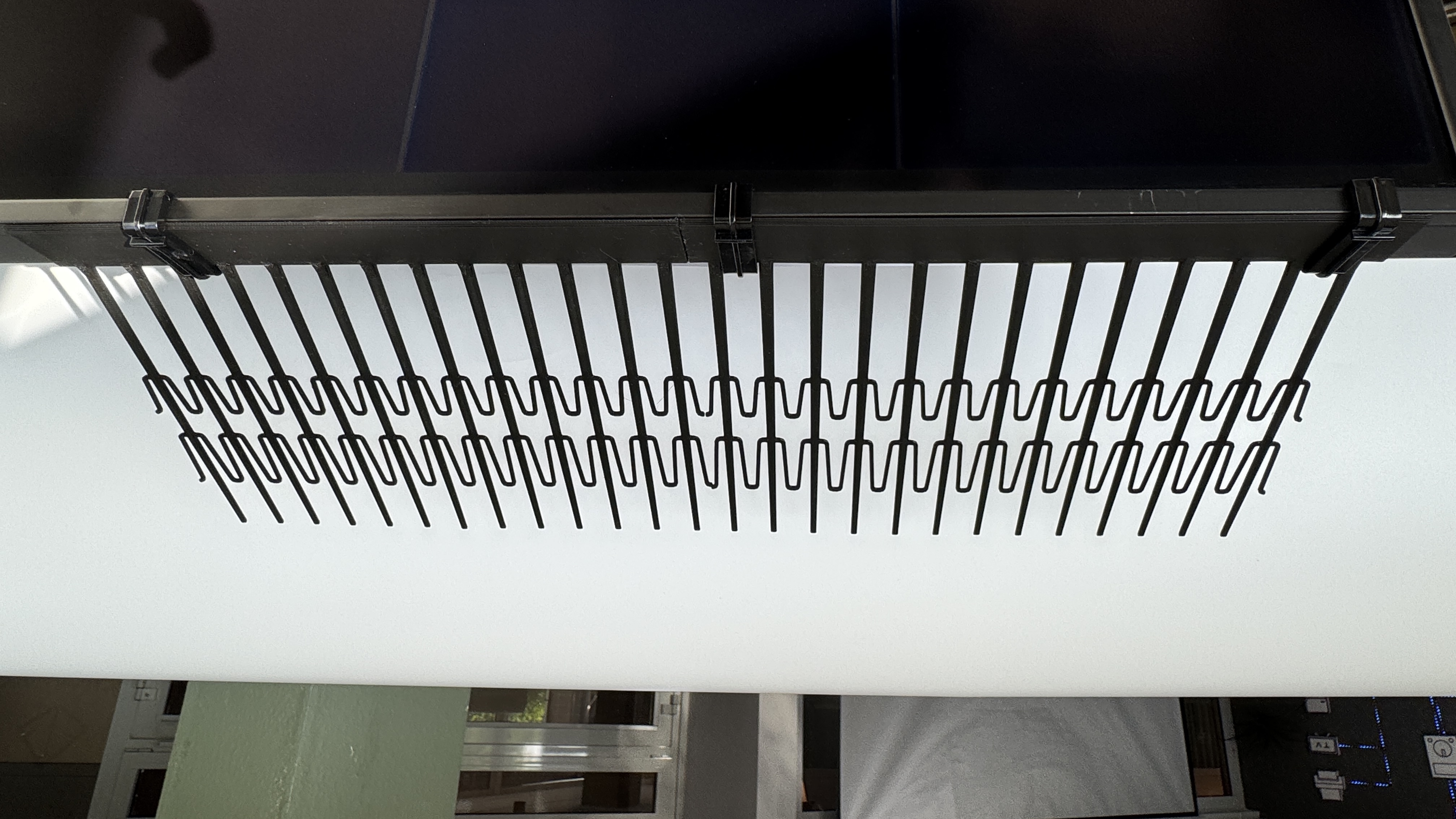 Bird protection brush strip preventing nesting under panels