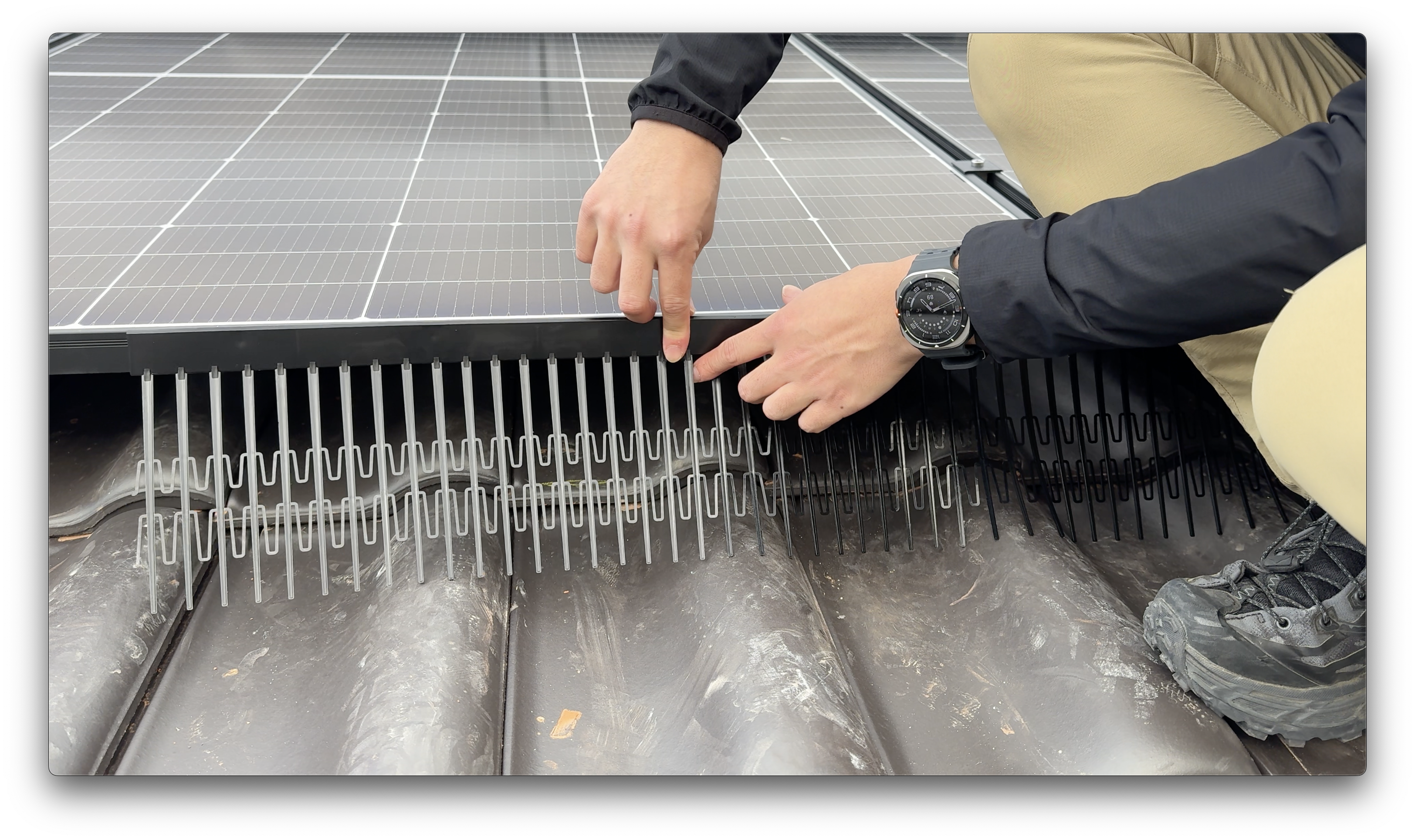 Rooftop photovoltaic system bird damage inspection