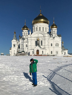 Kiril Hewitt outside the Belogorsky Monastery and Church