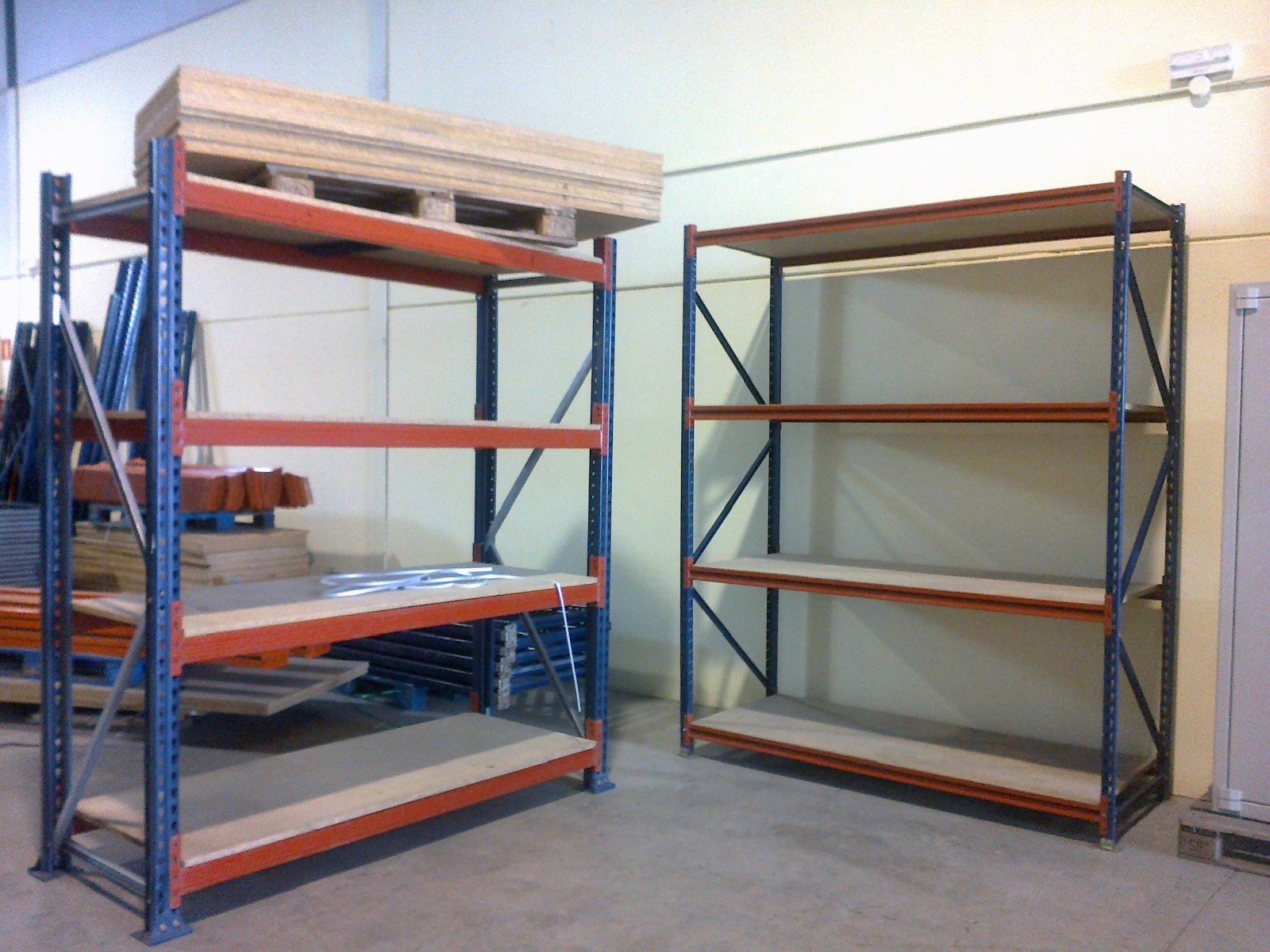 rack con cama de triplay