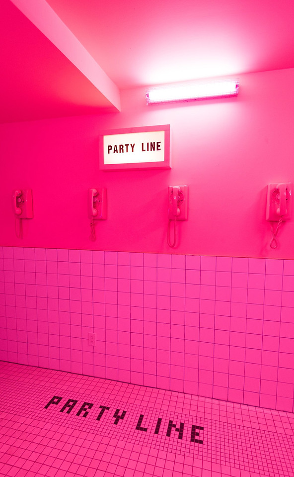 toronto-restaurants-bars-convenience-west-queen-west-party-line.jpg