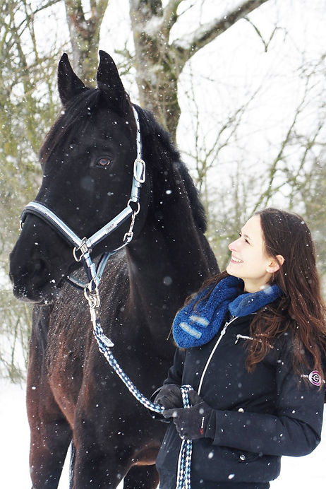 Über mich Alexandra Grasl Pferdeosteopathie