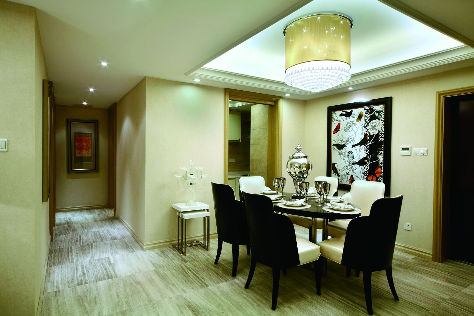 декоративные панно в багетах