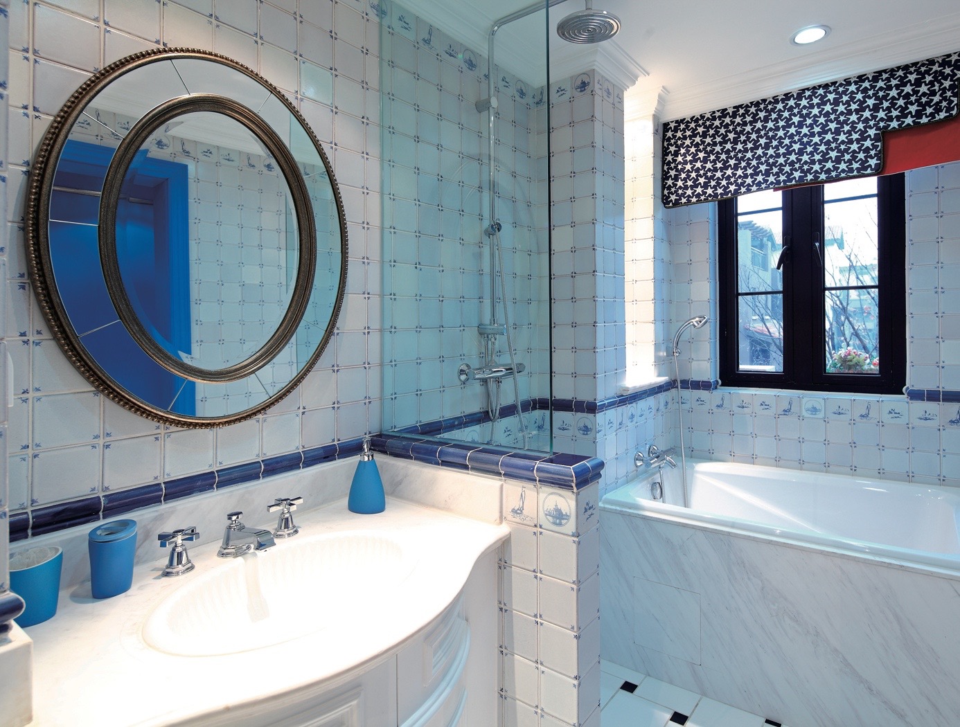 Стекло голубое