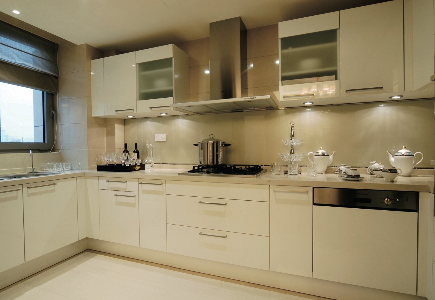 окрашенное стекло Pearl