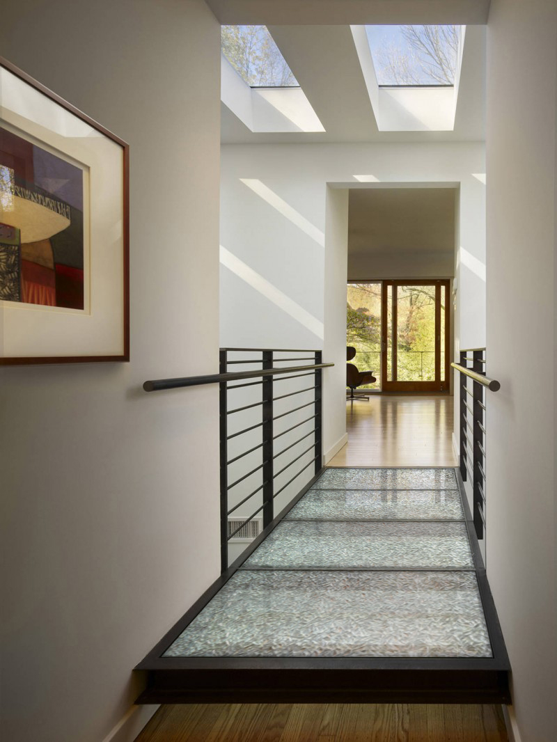 мост из художественного стекла