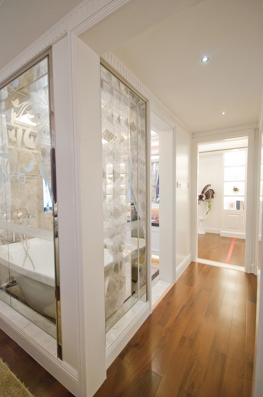 стеклянные перегородки фото