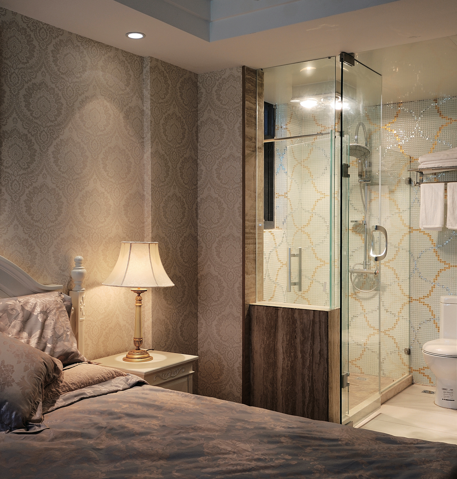 стеклянные перегородки для душа