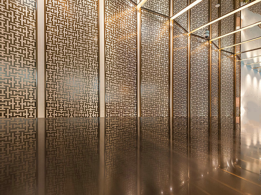 перегородка зеркало с подсветкой