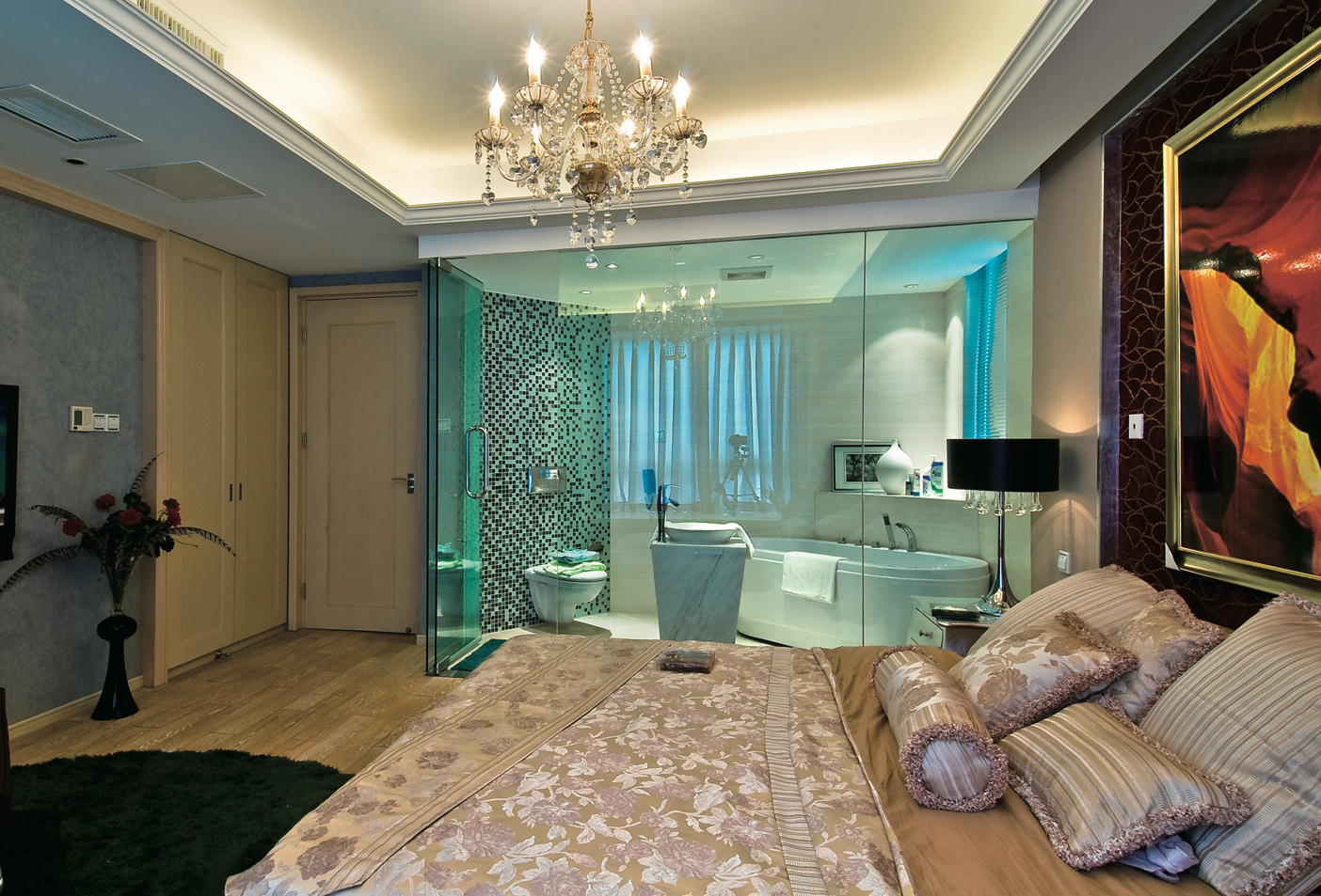 стеклянная перегородка в комнате