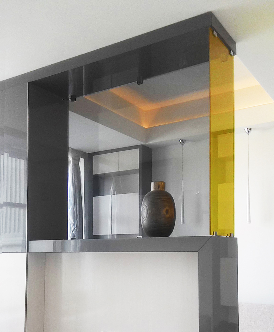 Ширма из стекла