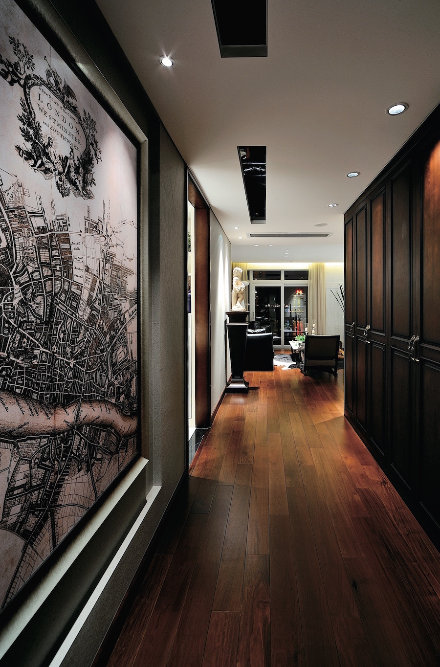 Стеклянное панно в винтажном стиле