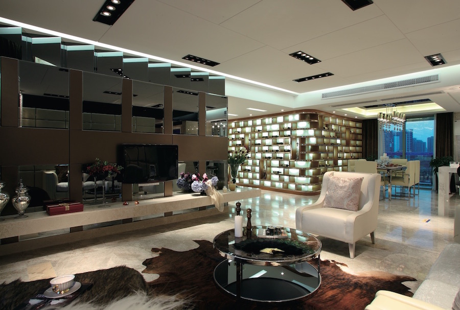 Декор- тонированные зеркала на заказ