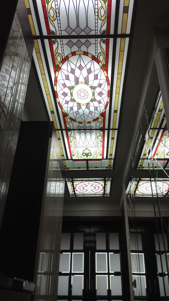 витражный плафон холл