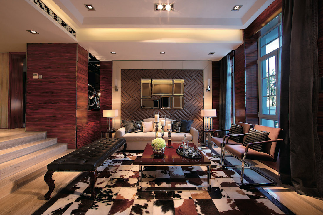 бронзовое зеркальное панно с гравировкой