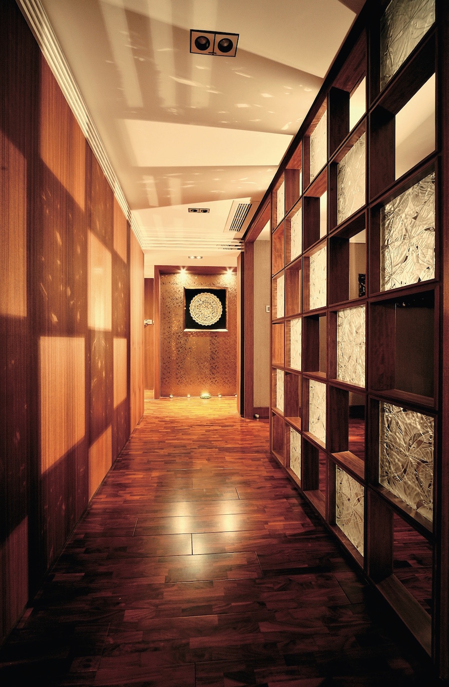 витражные стекла в межкомнатные перегородки