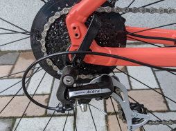 SPECIALIZED SIRRUS 2.0の後ろギア