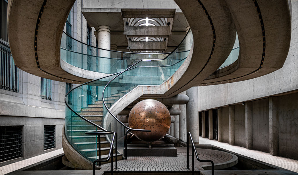 embarcadero, sphere, sculpture, public art, fritz koenig, san francisco, moody