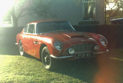 Aston Martin DB6 Vantage